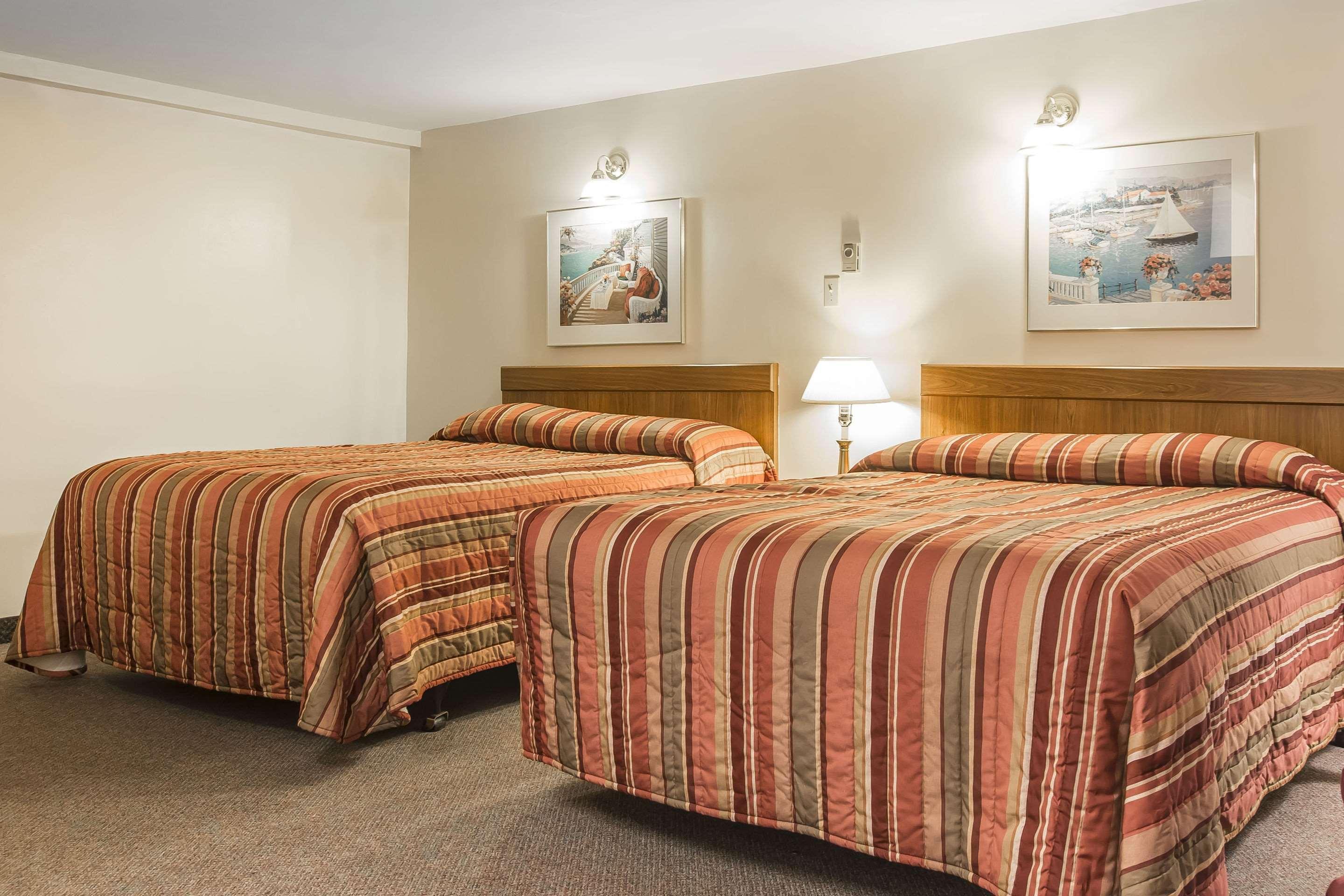Econo Lodge Inn & Suites Saint John Εξωτερικό φωτογραφία
